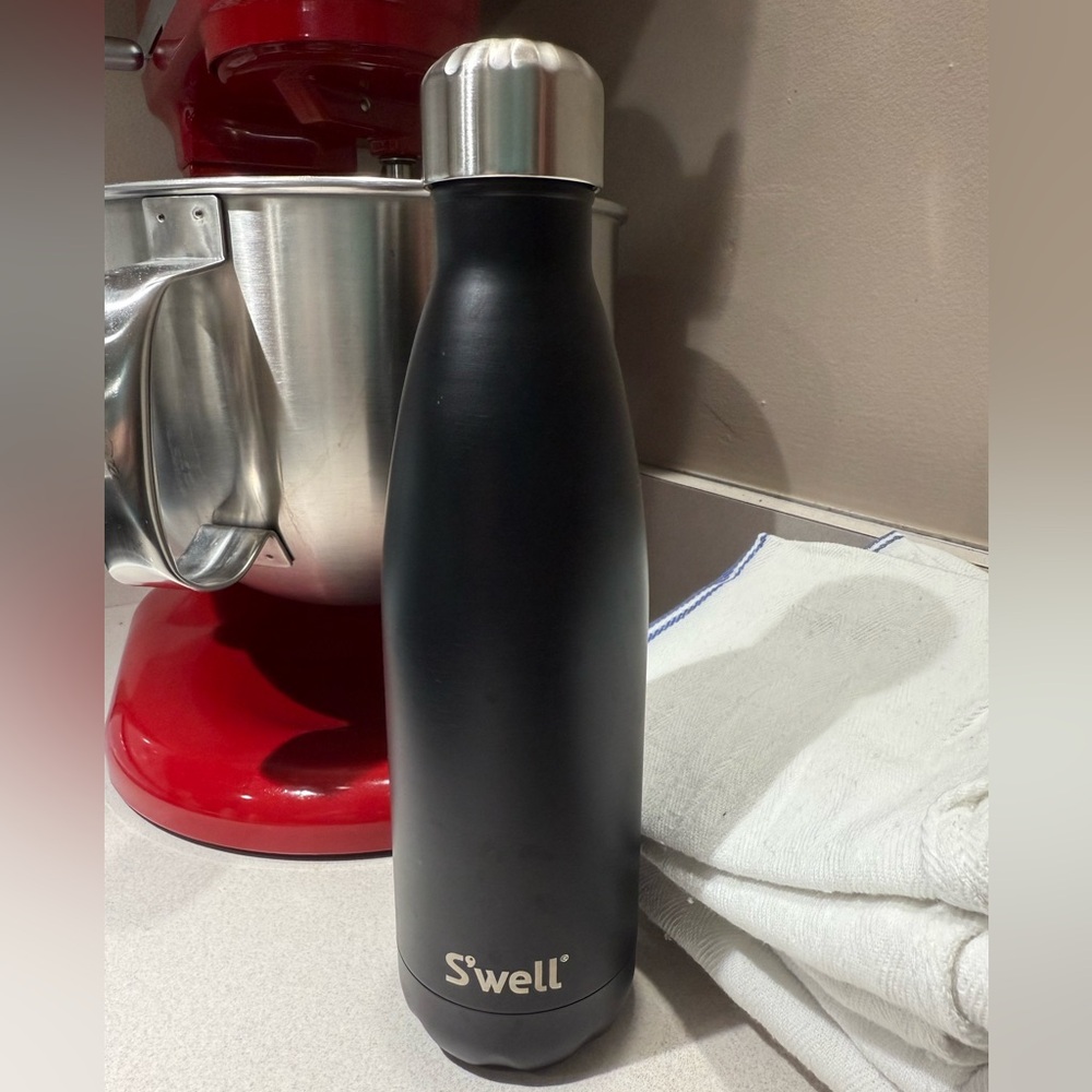 S'well Matte Black Water Bottle